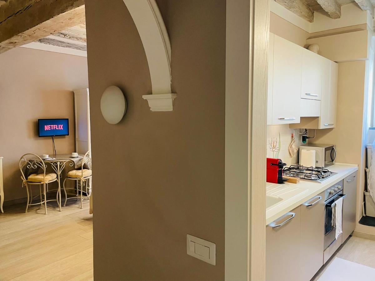 All'Interno Delle Mura Appartamento Con Wi-Fi E Netflix Лукка Экстерьер фото